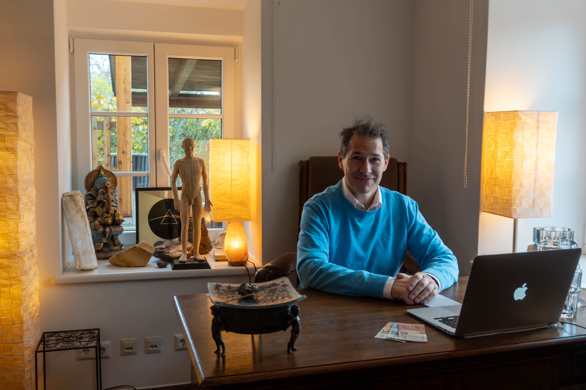 FDM Fasziendistorsionsmodell nach Dr. Typaldos - Physiotherapeut Ivan Cvejanov in seiner Praxis Pressbaum Wienerwald