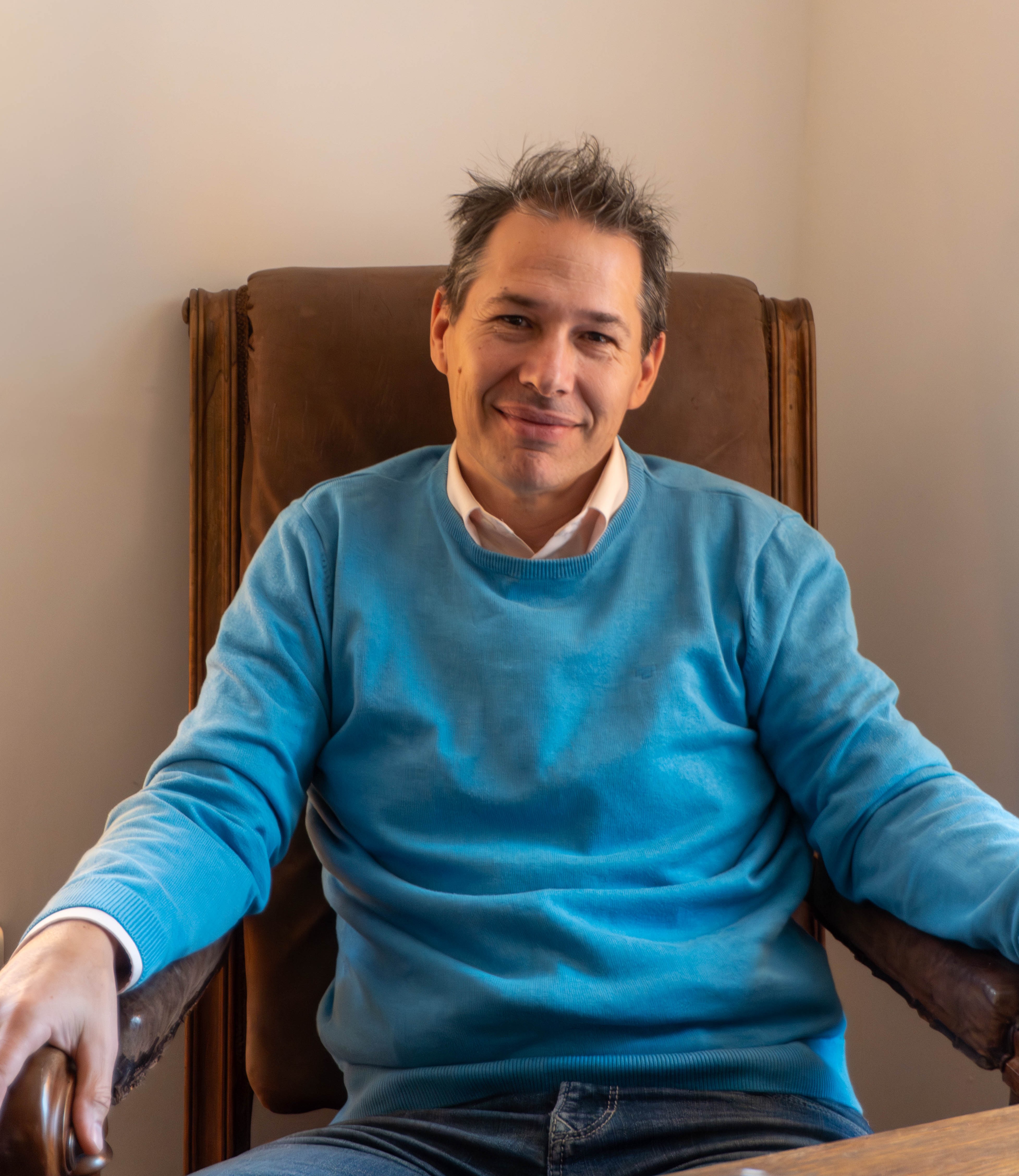 Ivan Cvejanov, Physiotherapeut und Inhaber der Praxis in Eichgraben – betreut Patienten aus Pressbaum und dem gesamten Wienerwald